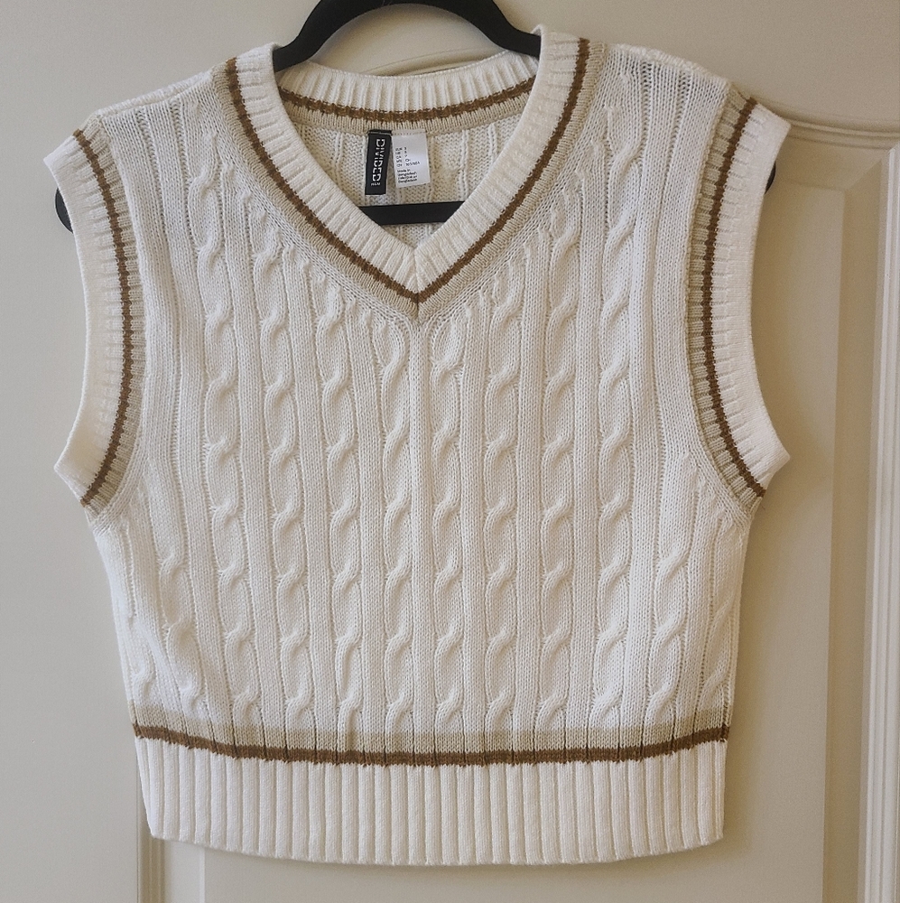 H&M SWEATER VEST